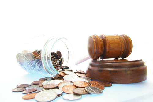 Investors see growing numbers of lots at auctions