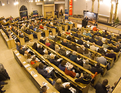Insight – will auction houses be returning to traditional in-room auctions?