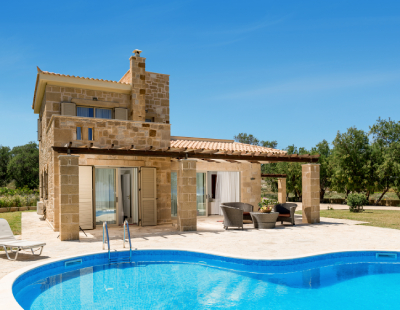 Investors - should Greece be back on your investment agenda?